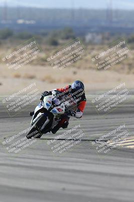 media/Nov-30-2025-TrackXperience (Sun) [[c0061d280f]]/3-Level 1/Session 4 (Turn 11)/